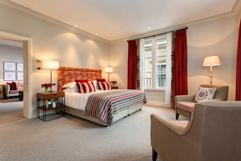 Chambre hôtel Amigo -1